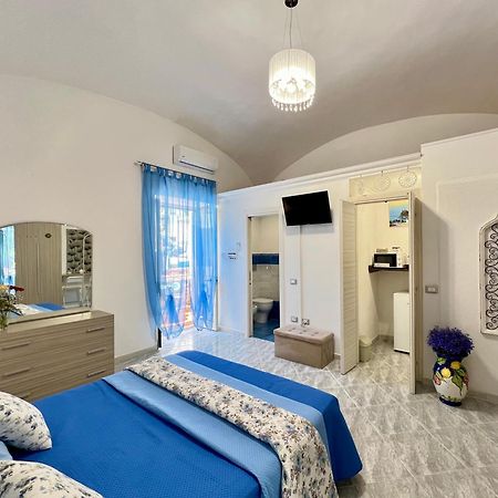 Bed and Breakfast Villino Annamaria Ischia Zewnętrze zdjęcie
